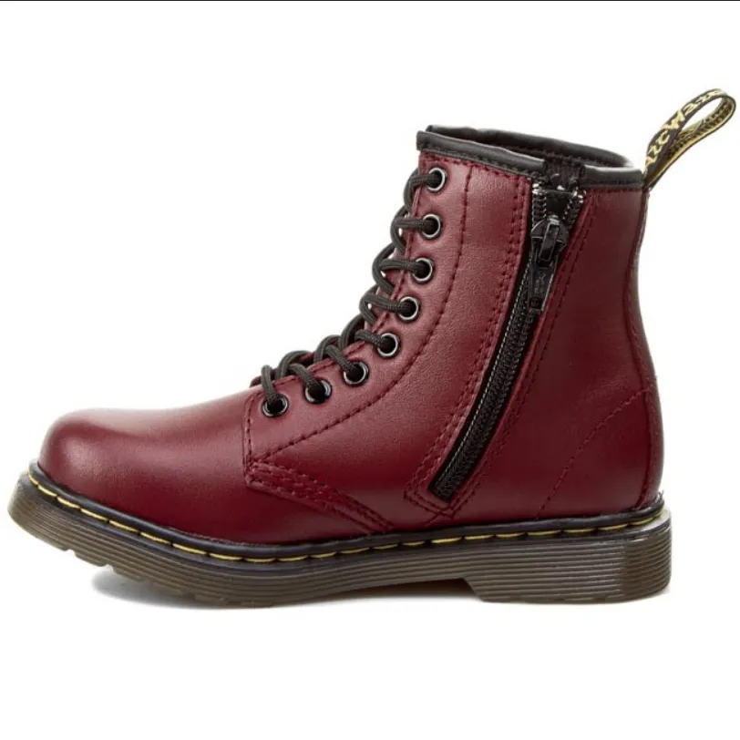 Dr. Martens boys' amphibian 1460 J Softy T 15382601 cherry red