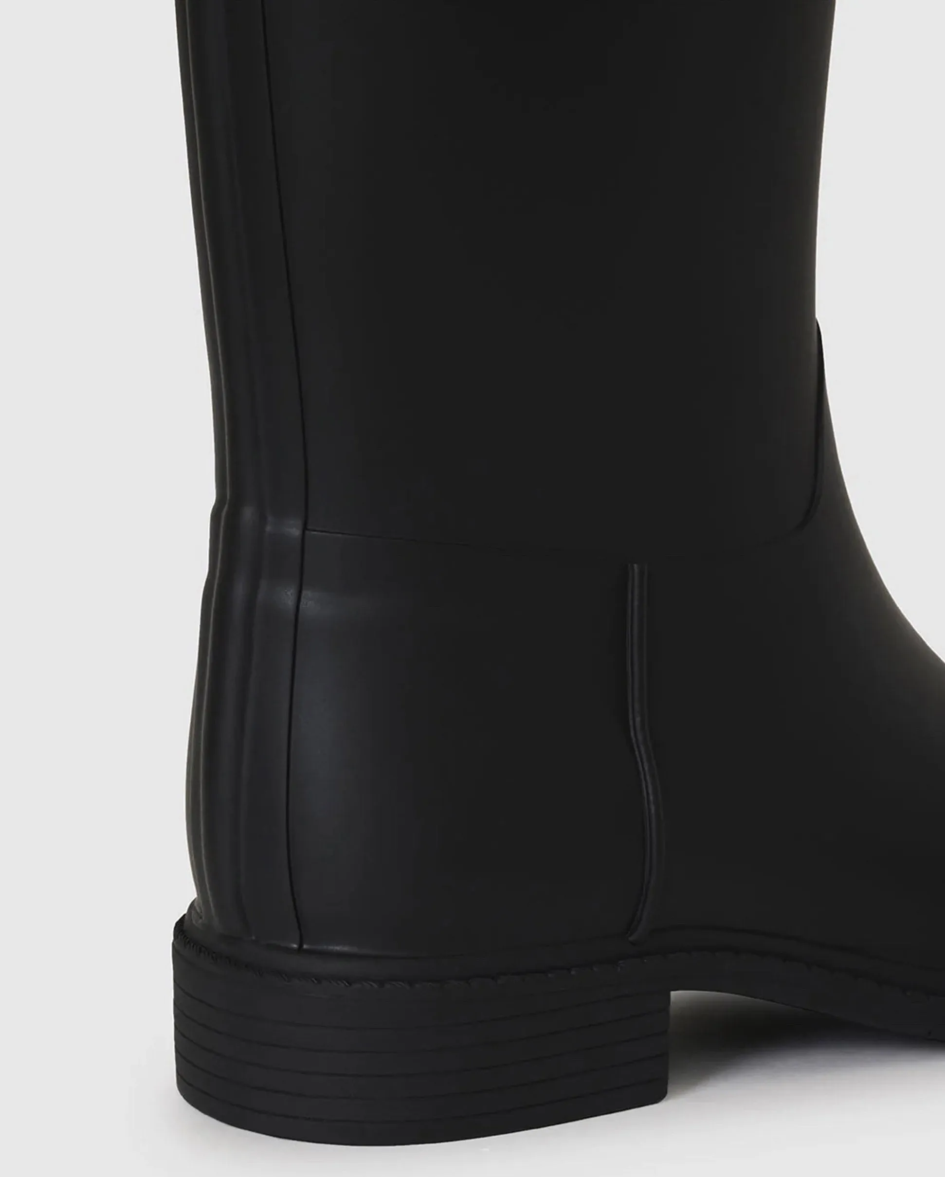 KARI RAIN BOOTS / BLACK