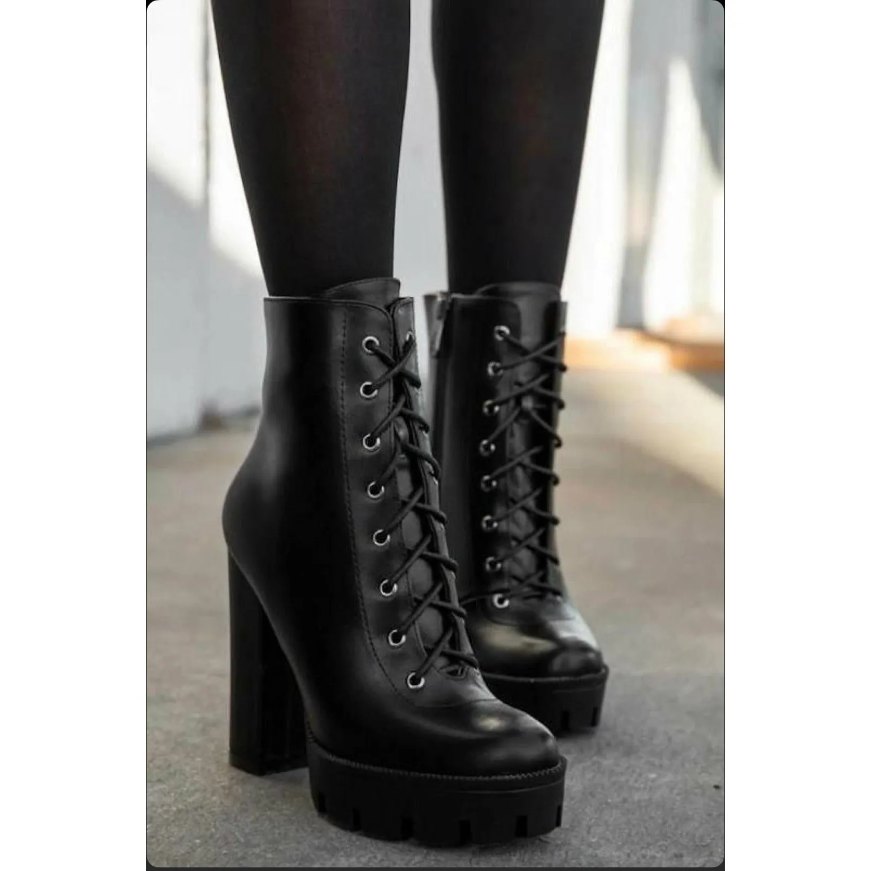 Lace-up Platform Ankle Boots