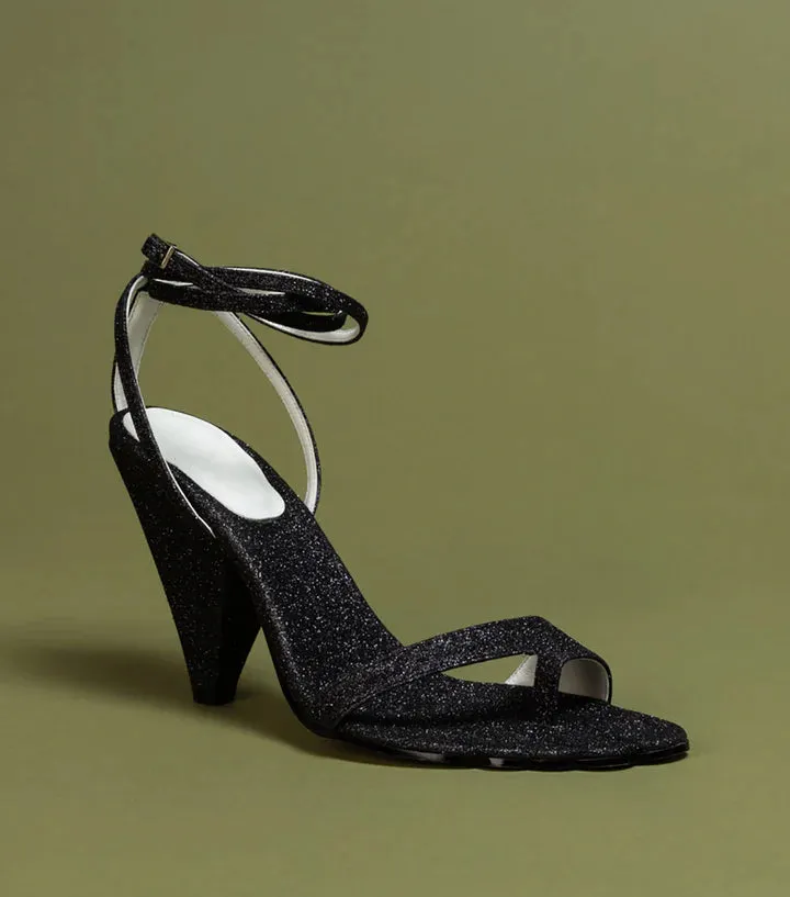 Selene Sandals in Black Glittler