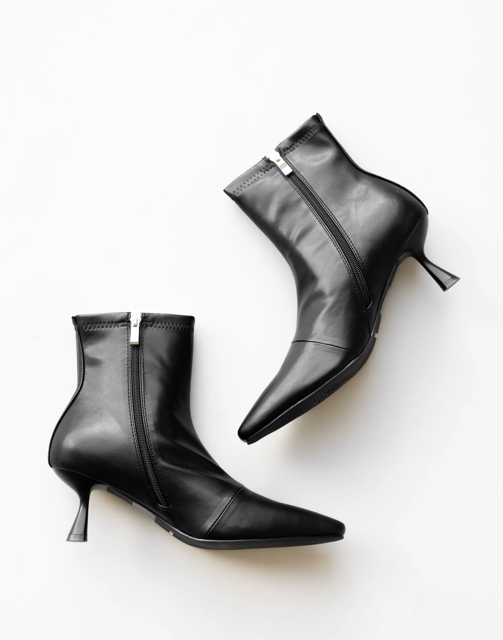 Sharina Boots (Black) - By Billini