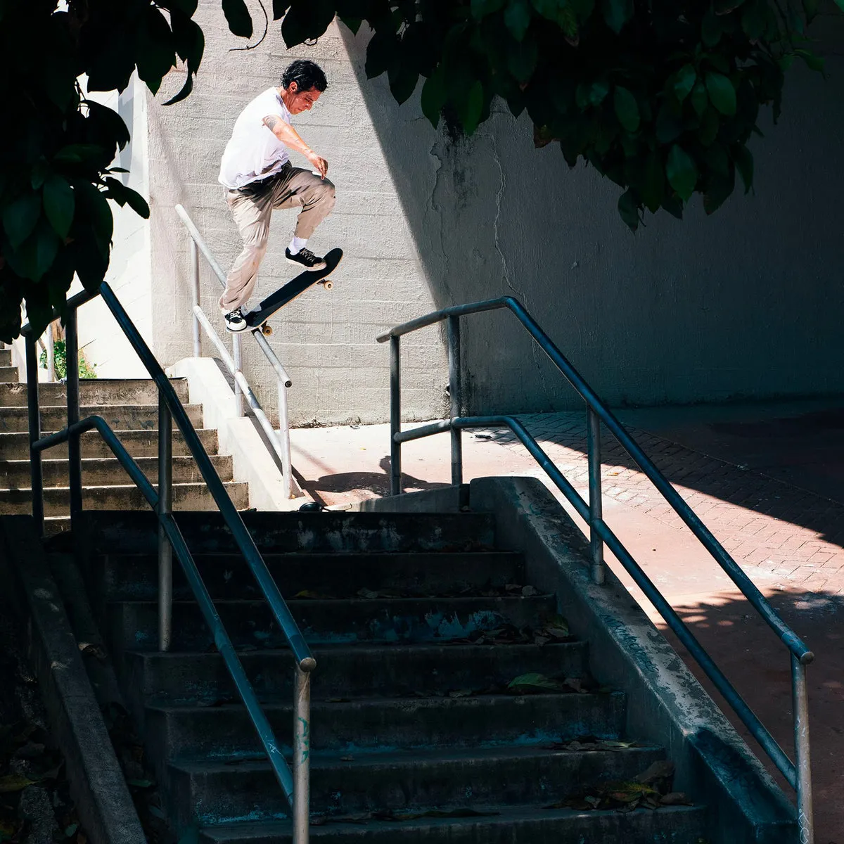 Surplus - Black/Cream/Montano - Skate Shoes